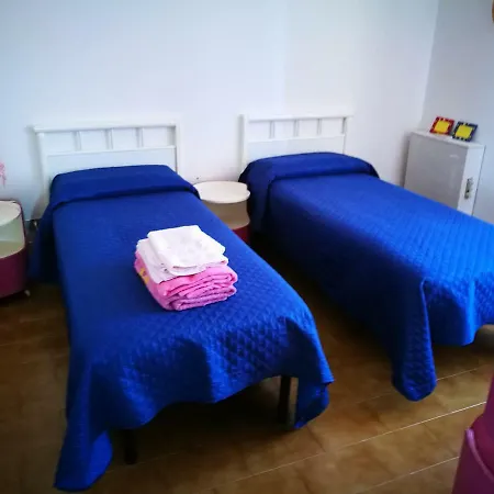 Iris Castellana Grotte